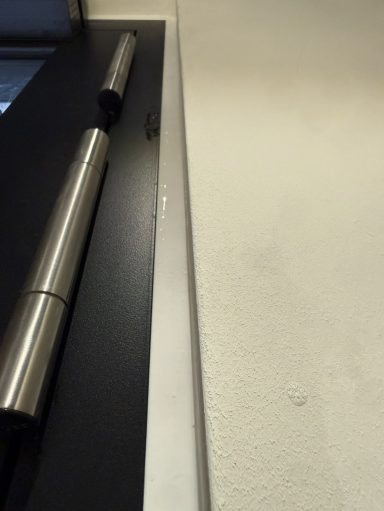 Anschlussfuge an einer Schüco Tür